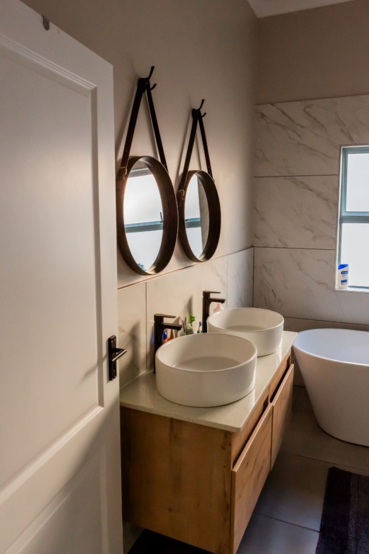 3 Bedroom Property for Sale in Mykonos Western Cape